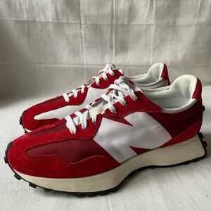 New Balance 327 Scarlet Red White Lifestyle Sneakers Women’s Size 9 MS327LD1